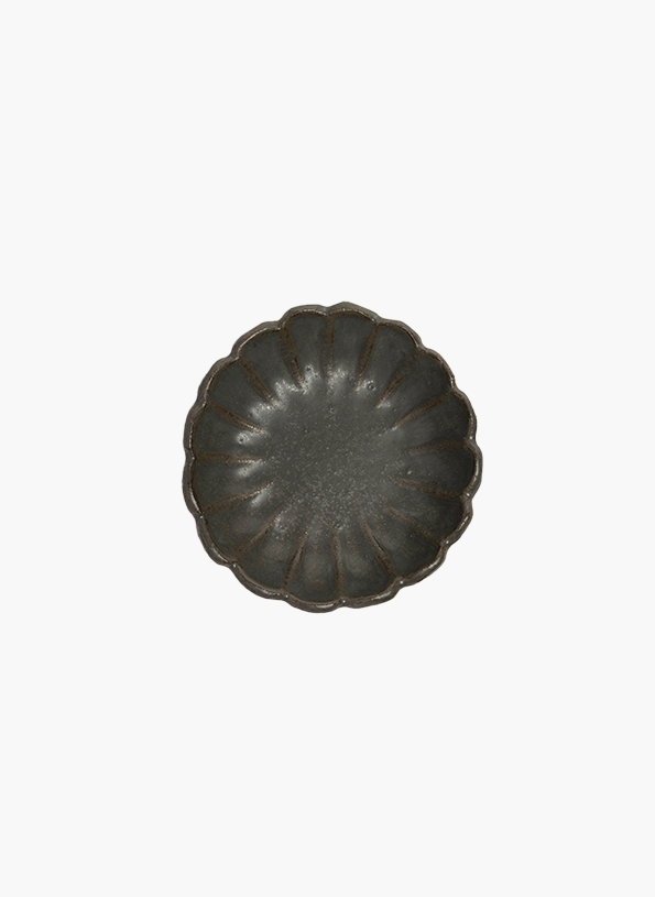 Chrysanthemum Plate
