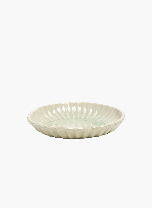 Chrysanthemum Plate